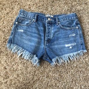 Free People Lightly distressed Shorts Size 26